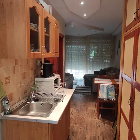 Daire Dora Apartman2 *